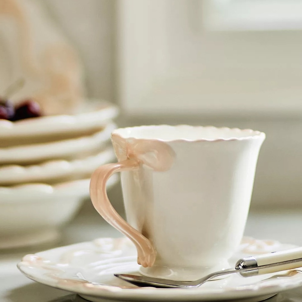 ANTHROPOLOGIE NWT Bendita bow stoneware mug -pink -11.5oz
